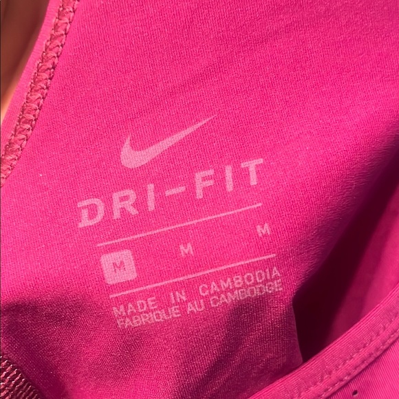 Nike Pink Top Size Medium - Picture 2 of 5